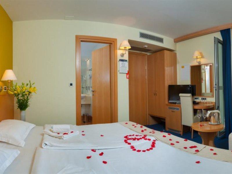 Hotel Saudade Gradac  Eksteriør bilde