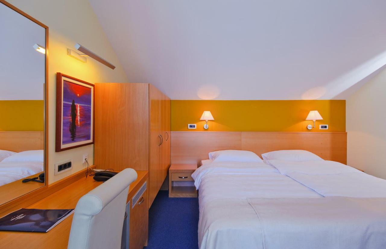 Hotel Saudade Gradac  Eksteriør bilde